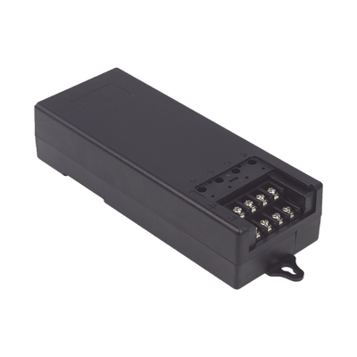 EPCOM POWERLINE - Fuente de Poder de 12 Vcc @ 5A / 4 Cámaras / FILTRO DE RUIDO ESPECIAL PARA CAMARAS 4K / Fusible Reseteable Inter Construido PTC / Protección Contra Sobre-Tensiones y Contra Cortocircuito / Recomendado para cámaras 4K.