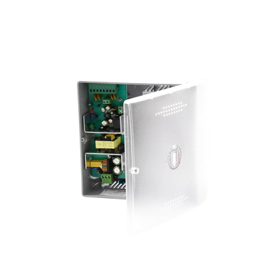 EPCOM POWERLINE - Fuente de Poder con Gabinete de 4 Salidas de 11 - 15 Vcc / 5 Amper /  Soporta Batería de Respaldo / Voltaje de Entrada: 96 - 264 Vca / Soporta Protección contra Sobrecorriente de Salida, Protección contra Cortocircuito /
