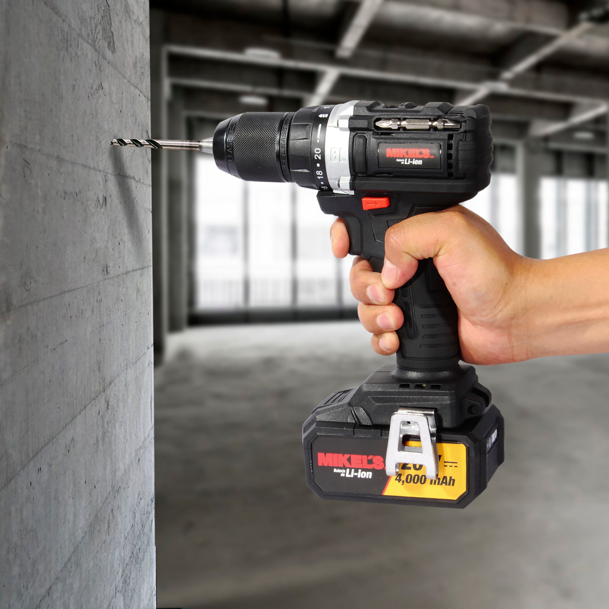 Taladro inalámbrico industrial (20 V)