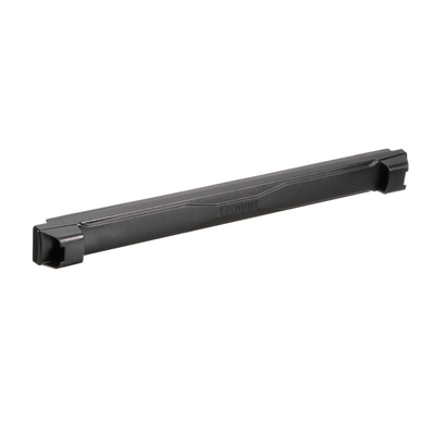 PANDUIT - Tapa Ciega Estándar de 19in, Compatible con Racks con Rieles de Orificio Cuadrado, Instalación sin Herramienta, Plano, 1 UR, Color Negro