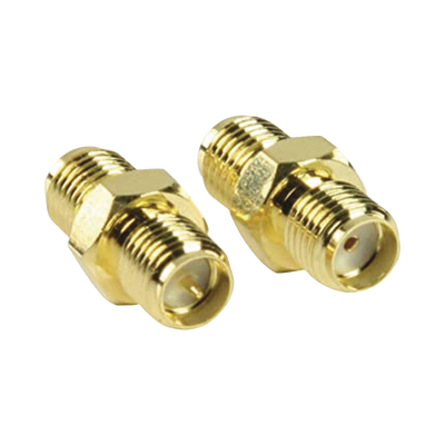 EPCOM TITANIUM - Adaptador en Línea de Conector SMA Hembra Inverso a SMA Hembra, Oro/ Oro/ Teflón,