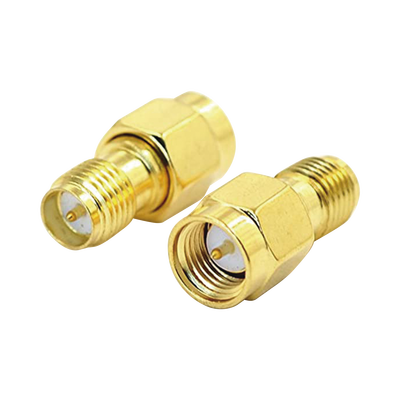 EPCOM TITANIUM - Adaptador de SMA Macho a SMA Hembra Inverso, Oro/ Oro/ Teflón,