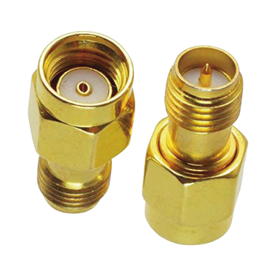 EPCOM TITANIUM - Adaptador-Extensión, de SMA Macho Inverso a SMA Hembra Inverso, Oro/ Oro/ Teflón,