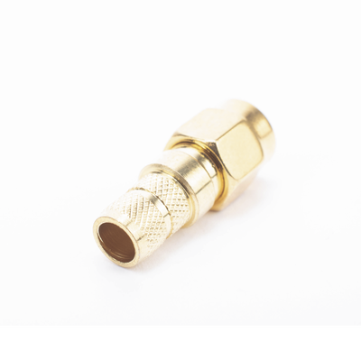 EPCOM TITANIUM - Conector SMA Macho Inverso de Anillo Plegable para Cables RG-8/X, LMR-240, 9258, Oro/ Oro/ Teflón.â€‹