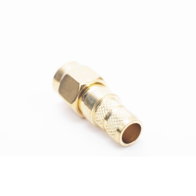 EPCOM TITANIUM - Conector SMA Macho Inverso de Anillo Plegable para Cables RG-8/X, LMR-240, 9258, Oro/ Oro/ Teflón.â€‹