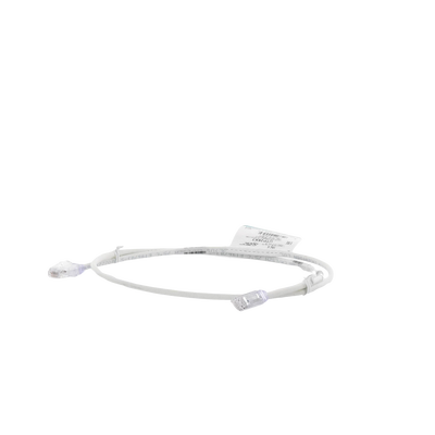 PANDUIT - Cable de Parcheo UTP Cat6A, CM/LSZH, Diámetro Reducido (28AWG), Color Blanco Mate, 0.91 Metros (3 Pies)