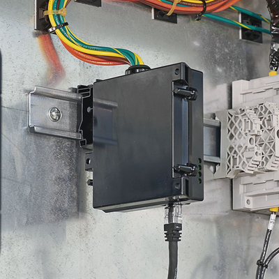 PANDUIT - Verificador de Ausencia de Voltaje VeriSafe™, Para Tableros Electricos CCMs Trifásicos de Hasta 600 Vca, Incluye Cables y Batería de litio