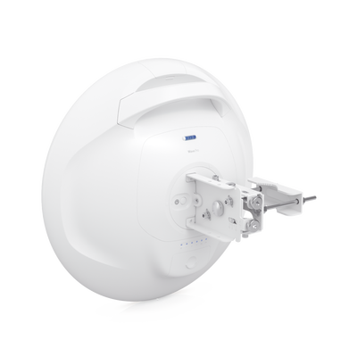 UBIQUITI - UISP Wave Profesional / Estación cliente en 60 Ghz, hasta 5.4 Gbps, respaldo en 5 Ghz, GPS integrado