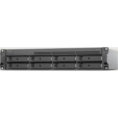 SYNOLOGY - Rack NAS 2U / 8 Bahías / AMD Ryzen V1500B 2.2 GHz / 2.5GbE / M.2 NVMe / Escalable a 12 Bahías