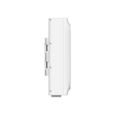 TP-LINK - Punto de Acceso Wi-Fi 7 Exterior Tri-Banda / Omnidireccional IP68 / 11 Gbps (US) / 2.4G+5G+6G con AFC / 2.5G PoE+ / Cobertura 300 m² (3,200 ft²) / Gestión Omada SDN / GPS