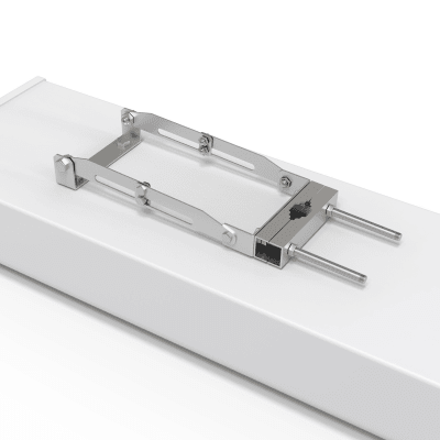 EPCOM - Antena Sectorial para Exterior / Frecuencia 1710-2190 MHz / Ganancia 18 dBi / Ancho de Banda 480 MHz / VSWR ≤1.5 / Potencia Máxima 200W / IP65 / Montaje en Tubo