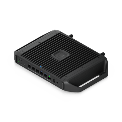 UBIQUITI - Cloud Gateway Industrial Rugerizado sin Ventilador con Puertos 10 GbE, 350W de Potencia Total para Despliegues PoE de Alta Densidad, Enrutamiento Avanzado y Almacenamiento microSD para Aplicaciones UniFi