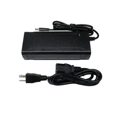 EPCOM POWERLINE - Fuente de poder / 36 Vcc Regulados / 5 Amp / Voltaje de Entrada de 100 - 240 VCA