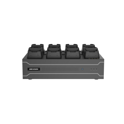 HIKVISION - Dock Station de Escritorio con 8 Estaciones de Carga para Body Cams / Doble Interfaz de Red / 4 Bahías de HDD / Carga y Respaldo Automático / Prevención de Pérdida de Datos / Cobertura Cíclica / Reproducción d