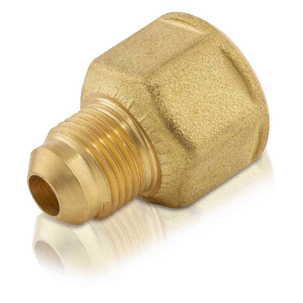 IUSA - Niple campana 3/8” x 1/2” para gas