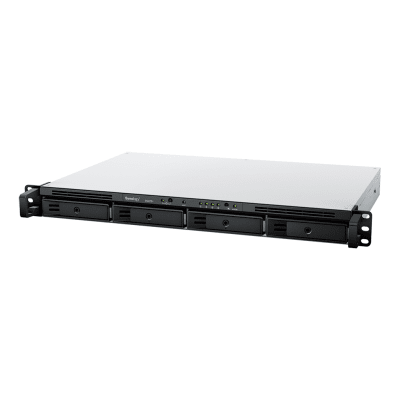 SYNOLOGY - NAS Rack 1U / 4 Bahías SATA / Expansible a 8 Bahías / AMD Ryzen V1500B Quad-Core 2.2 GHz / DDR4 ECC 32 GB / 4x 1GbE / PCIe 3.0 / SSD NVMe / 2,100/1,000 Mbps Lectura/Escritura