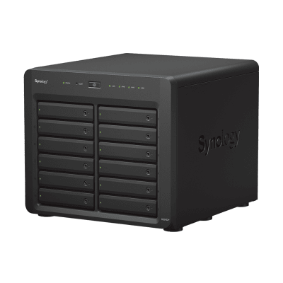 SYNOLOGY - NAS Synology DiskStation DS2422+ | 12 Bahías | Expandible a 24 Bahías | Procesador AMD Ryzen Quad-Core | Hasta 32 GB DDR4 ECC | Caché NVMe SSD | Redes 10/25GbE | Compatible con Virtualización y Vigilancia.