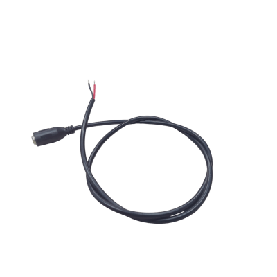 EPCOM POWERLINE - Cable con Conector Macho (Pigtail) / Forro Negro | Alimentación para Vcc con Puntas Libres | Polarizado | Largo 22 cm (8.66 Pulgadas) | Calibre 22AWG.