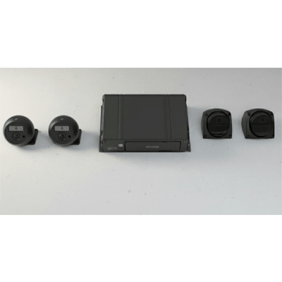 HIKVISION - Kit DVR Móvil / 2 Cámaras Interior + 2 Cámaras Exterior / (1080p) / 4 Canales TURBOHD / Tecnología IA Integrada / Soporta 4G / GPS / Sensor G / Soporta 2 Memorias SD (512 GB total)