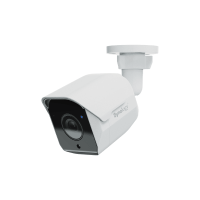 SYNOLOGY - Cámara de Vigilancia BC500 | 5 Megapíxeles (2880x1620) | Lente 2.8 mm (110° H) | Visión Nocturna 30 mts | IP67 | IA para Detección de Personas y Vehículos | Compatible con Surveillance Station | Almacenamiento en mic