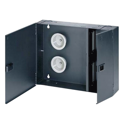 PANDUIT - Caja de Conexión de Fibra Óptica / Montaje en Pared / 96 Fibras / 4 Placas Acopladoras / Color Negro