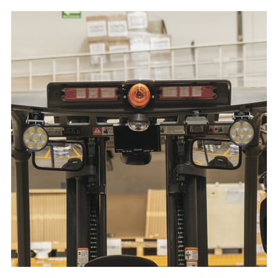 ECCO - Sistema de Reversa Vehicular / Monitor LCD 7'' / Cámara CMOS IR 18 LEDs / Soporte Dual Cámara / Cable 20 m (65.6 ft)