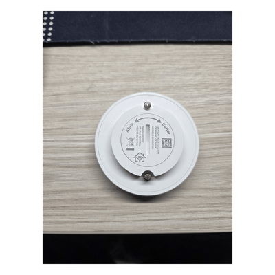 SMARTHOME BY EPCOM - Sensor de Fuga de Agua / ZigBee 2.4 GHz / Alcance 130 m (426.5 ft) / Batería CR2450 / 60 x 18.5 mm
