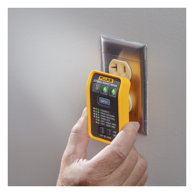 FLUKE - Probador de Tomacorriente / GFCI y Estándar / Señal Acústica / 6 Estados de Cableado / CAT III 300V / LEDs de Alto Brillo