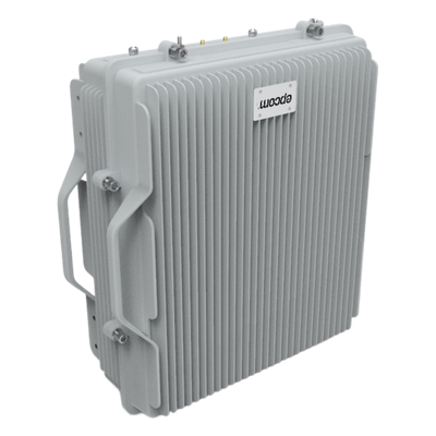 EPCOM - (HASTA 3 KILÓMETROS) Amplificador de Señal Celular TRI Banda / 2G, 3G, 4G y Llamadas / 20 Watts de Potencia / Ganancia DL 95 dB / Amplía la Cobertura Celular a Área Rural / IP65 Exterior