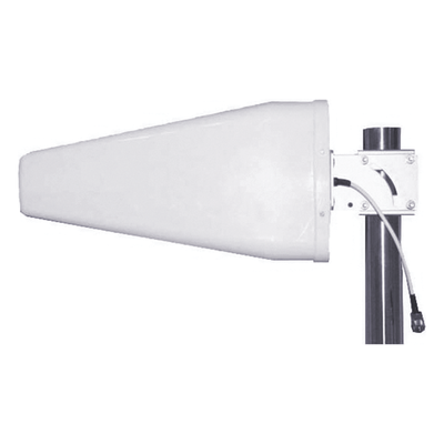 EPCOM - Kit PLUS de Amplificador de Señal Celular 5G / Penta Banda / Soporta 2G, 3G, 4G y 5G / Compatible con TELCEL, AT&T, MOVISTAR y OMV / Cobertura hasta 250 m2 / Incluye Antenas, Jumpers coaxiales y mástil.