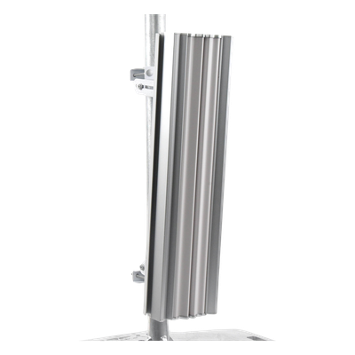 UBIQUITI - Antena Sectorial / 5 GHz / 22 dBi / Cobertura Horizontal 45° / 5.150 - 5.875 MHz / Montaje Universal