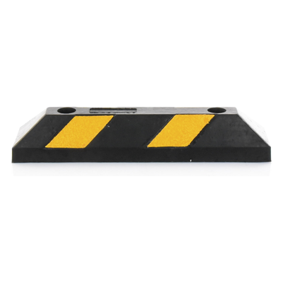 ACCESSPRO - Tope Vehicular / 55cm / 14cm Ancho / 9cm Alto / Carga 5 Ton / -45°C a 60°C