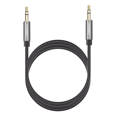 UGREEN - Cable Auxiliar / 2 m (6.6 ft) / Conector 3.5mm Macho a Macho / Chapado en Oro 24K / TPE / Aluminio / Negro