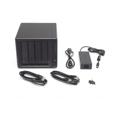 SYNOLOGY - Servidor NAS de 4 Bahías (Expandible a 9 Bahías) / Hasta 162 TB / Servicio Nube Gratis (P2P) / Administración Remota y Respaldo Programado