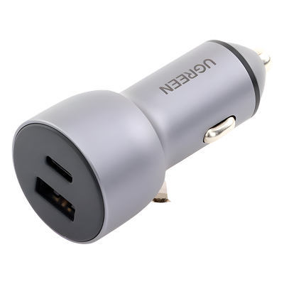 UGREEN - Cargador de Auto / 42.5W / USB-A + USB-C / PD3.0 + QC3.0 / 12-24 VCD / Aluminio