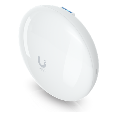 UBIQUITI - Radio PtP/PtMP / 60 GHz / 2 Gbps / Respaldo 5 GHz Wi-Fi 6 / Alcance 1.5 km (4921 ft) / IPX6
