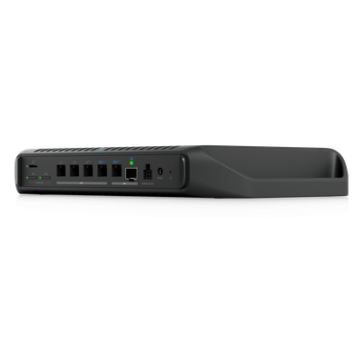 UBIQUITI - Cloud Gateway Industrial / Wi-Fi 7 Integrado / Puertos 10 GbE y 2.5 GbE / SFP+ / PoE+++ 90W / 350W Total / Sin Ventilador / -30 a 50 °C (-22 a 122 °F)