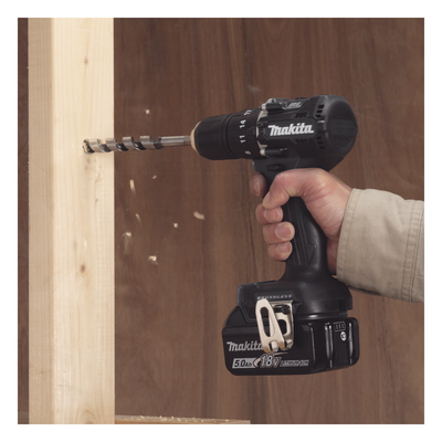 MAKITA - Rotomartillo/Taladro Inalámbrico SIN CARBONES, Broquero de 1/2", 1,700 RPM, 18VâŽ“, Torque: 40 N.m C/2 Bat. (1.5Ah) y Cargador.
