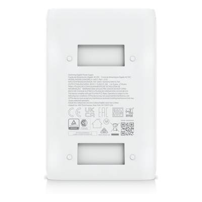 UBIQUITI - Adaptador PoE+ / 30 W / 2.5 Gbps / 48V 0.65A / (2) Puertos RJ45 Blindados / LED Indicador / Protección contra Sobretensiones