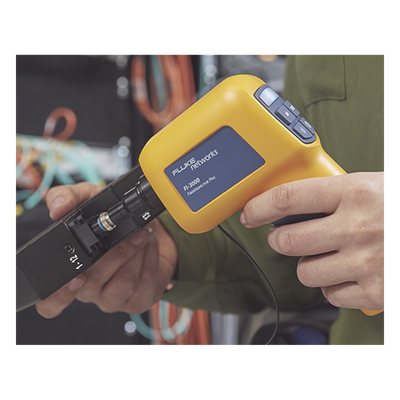 FLUKE NETWORKS - Cámara de Inspección de Fibra Óptica / Resultados Automatizados Pasa/Falla / Múltiples Cámaras con Enfoque Automático / Compatible MPO e Individual / Sensor CMOS 5 MP / Campo de Visión 610 μm x 460 μm