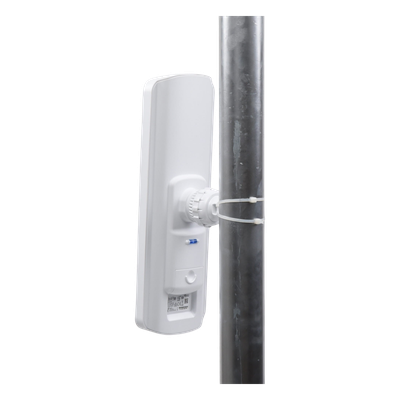 UBIQUITI - Estación Base airMAX / 5 GHz / 450 Mbps / Antena 17 dBi / Cobertura 90° / GPS Sync / 2x2 MIMO