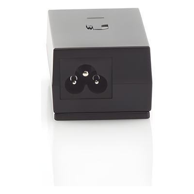UBIQUITI - Adaptador PoE / 24 VDC 0.5 A / Puerto Gigabit 10/100/1000 Mbps / Protección ESD / 0 a 40 °C (32 a 104 °F)