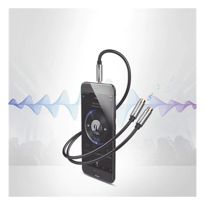 UGREEN - Divisor de Audio / 3.5mm Macho a 2x 3.5mm Hembra / 25 cm (0.82 pies) / TPE / Negro