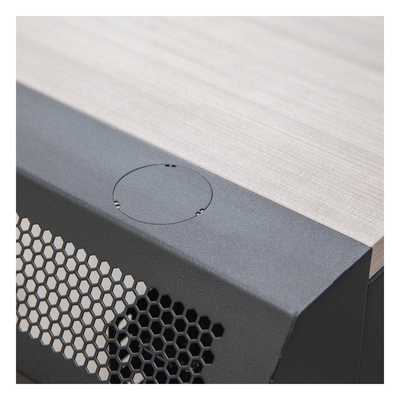 EPCOM INDUSTRIAL - Consola Profesional para Monitoreo y Cómputo / Acero Laminado y Madera / Ranura para Base de Monitores / Tomacorriente 15A / Iluminación LED / 1.64 ft (0.5 m) de Profundidad